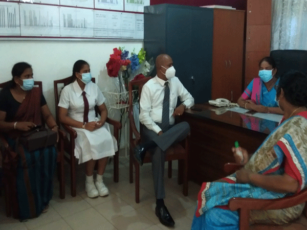 චමල්කා සෙව්මිණි දියණිය කොළඹ මහ දිසාපතිතුමන්ගේ ඇගයුමට