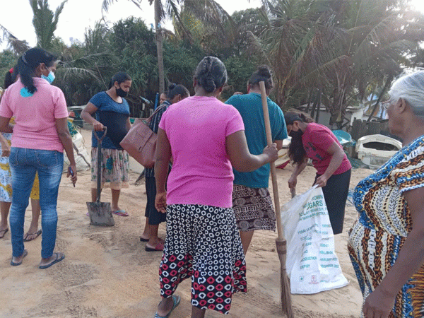 දෙහිවල වෙරළ තීරය පිරිසිදු කිරීමේ ශ්‍රමදාන වැඩසටහන